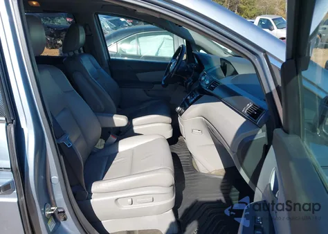 2011 Honda Odyssey Ex-L z USA, uszkodzony, nr VIN 5FNRL5H64BB060839